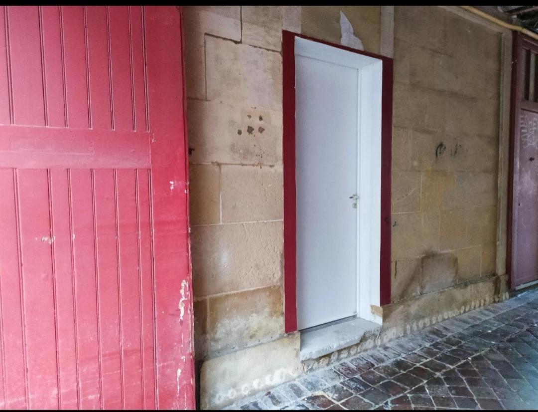 Logement Proche Hypercentre Caen Esterno foto