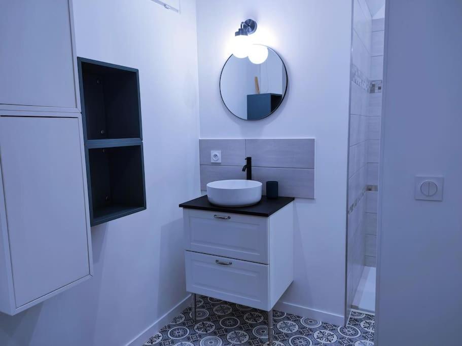 Logement Proche Hypercentre Caen Esterno foto