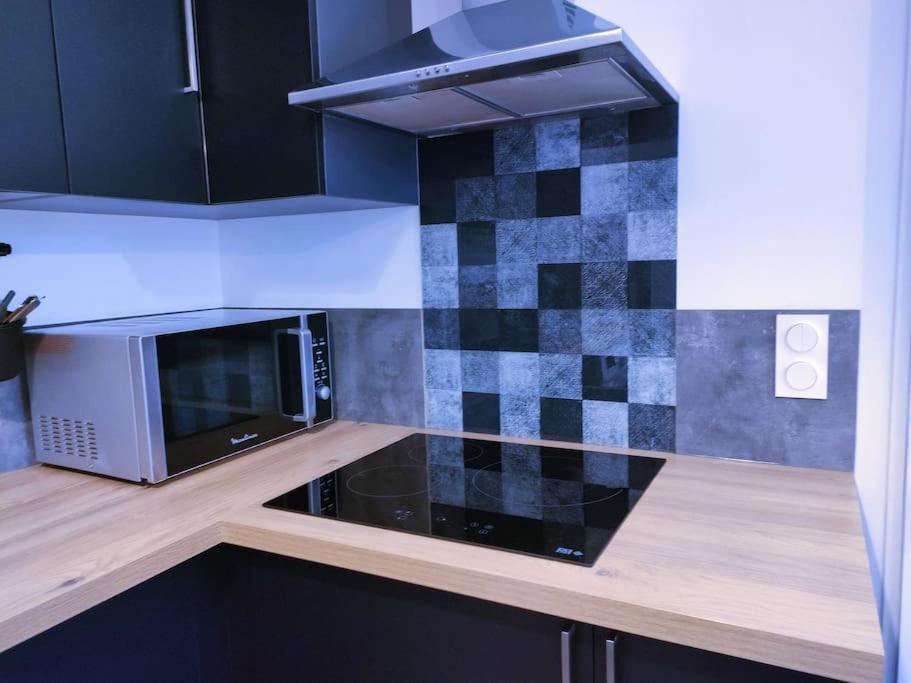 Logement Proche Hypercentre Caen Esterno foto